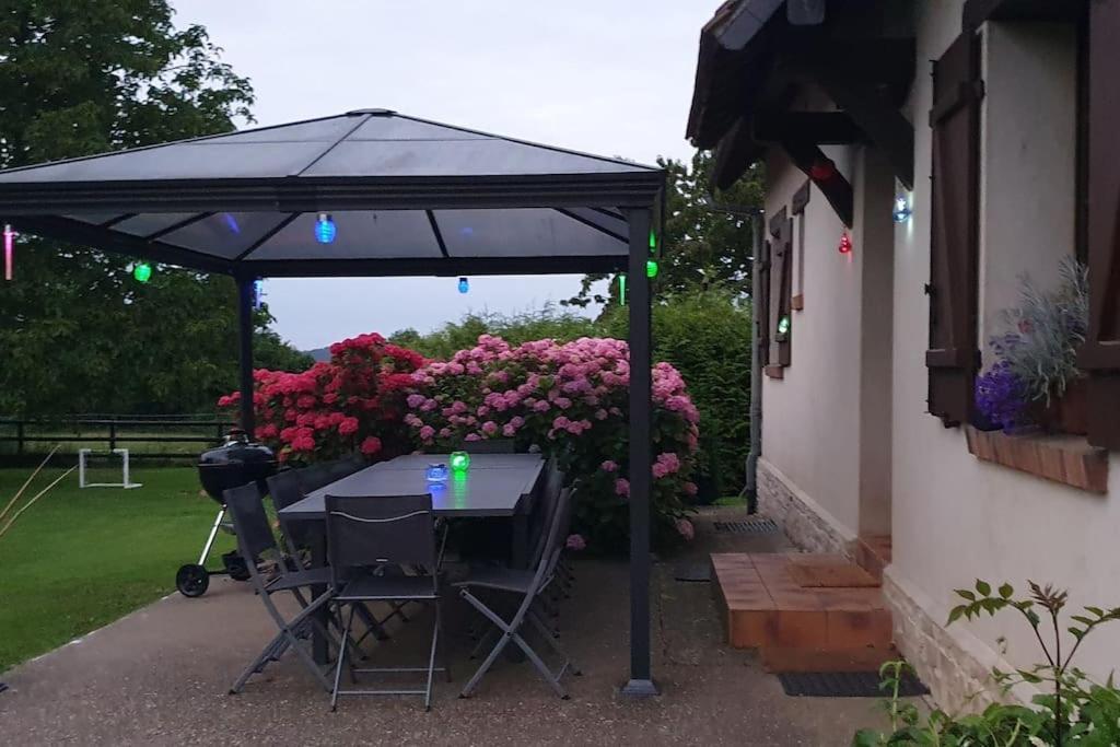 La Mare Aux Chevres Villa Reux Eksteriør billede
